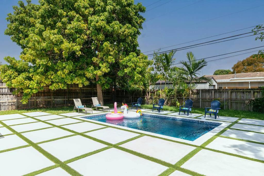 New Miami Home, Pool Near Airport And Beaches, King Bed 外观 照片