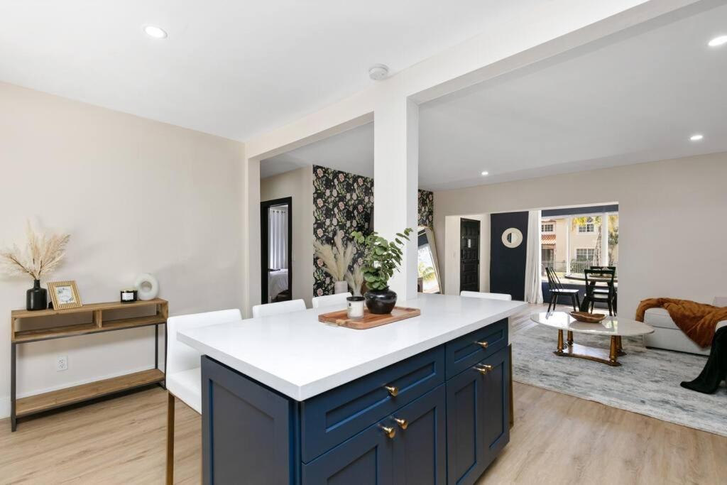 New Miami Home, Pool Near Airport And Beaches, King Bed 外观 照片